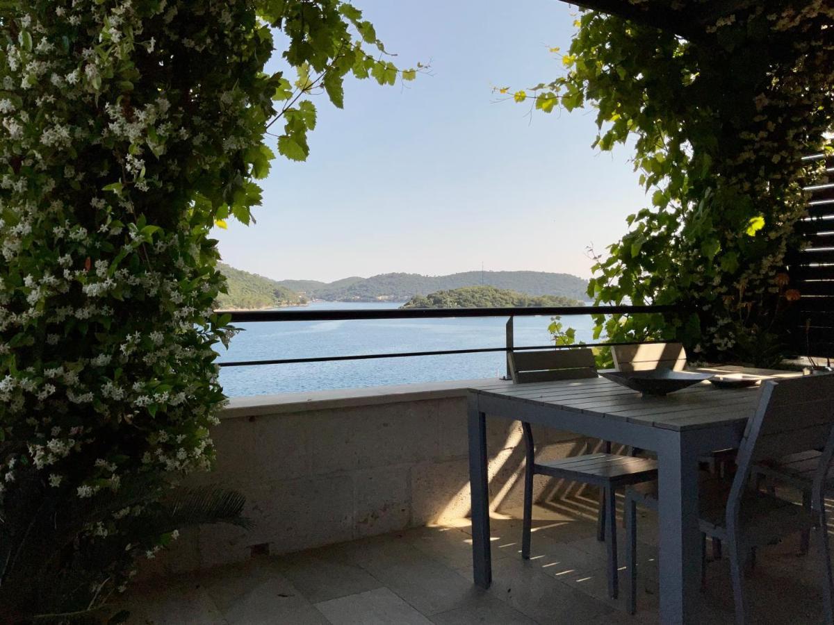 Villa Iva Lastovo Uble Exterior photo