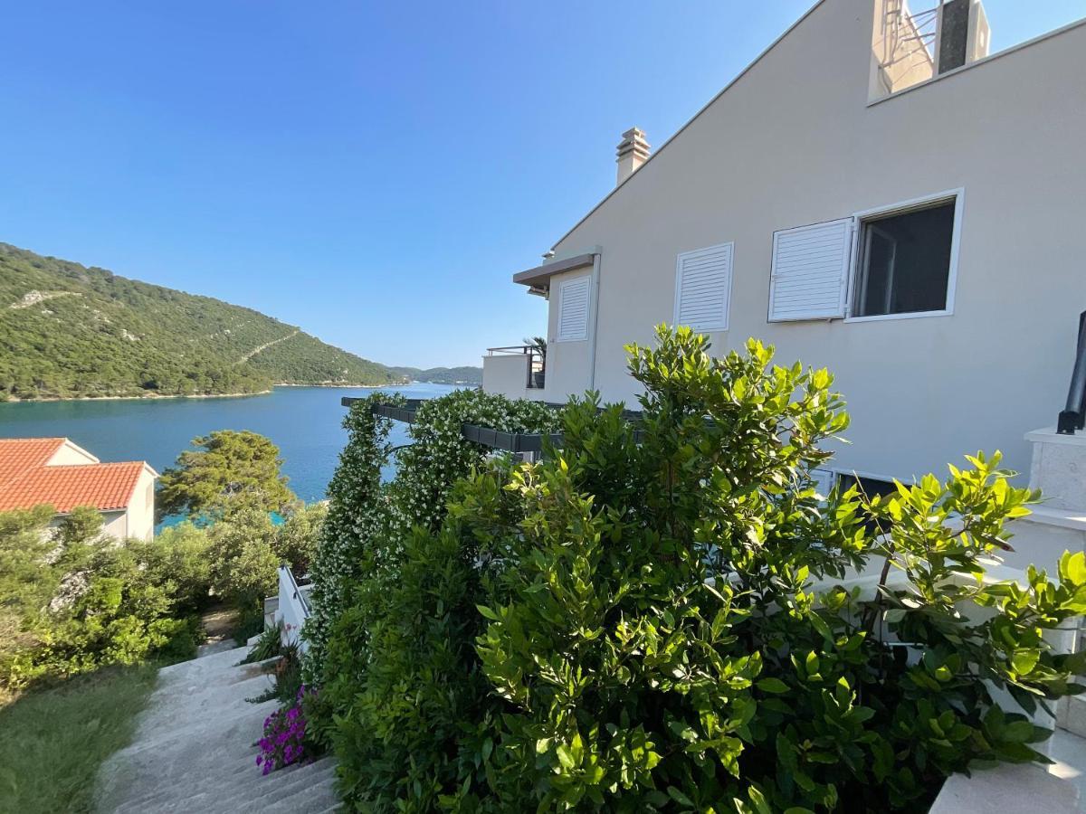 Villa Iva Lastovo Uble Exterior photo